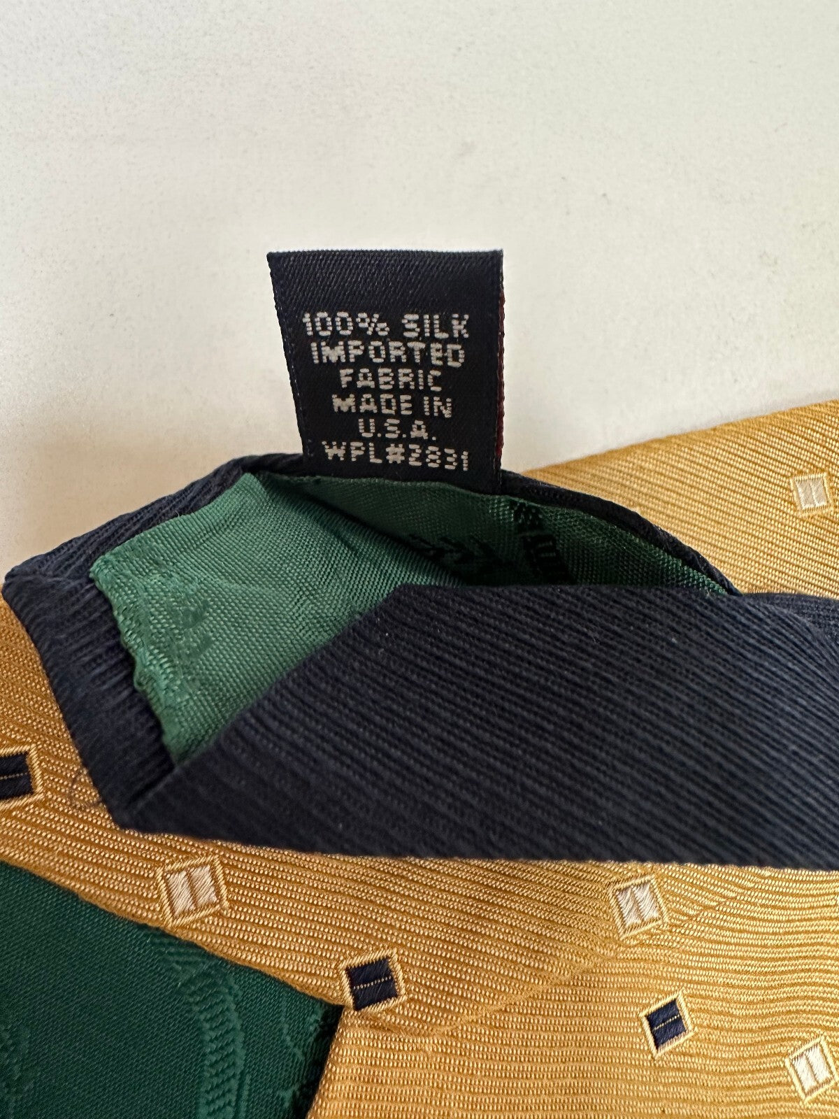 Tommy Hilfiger gold navy cream geometric 100% silk tie classic old money preppy