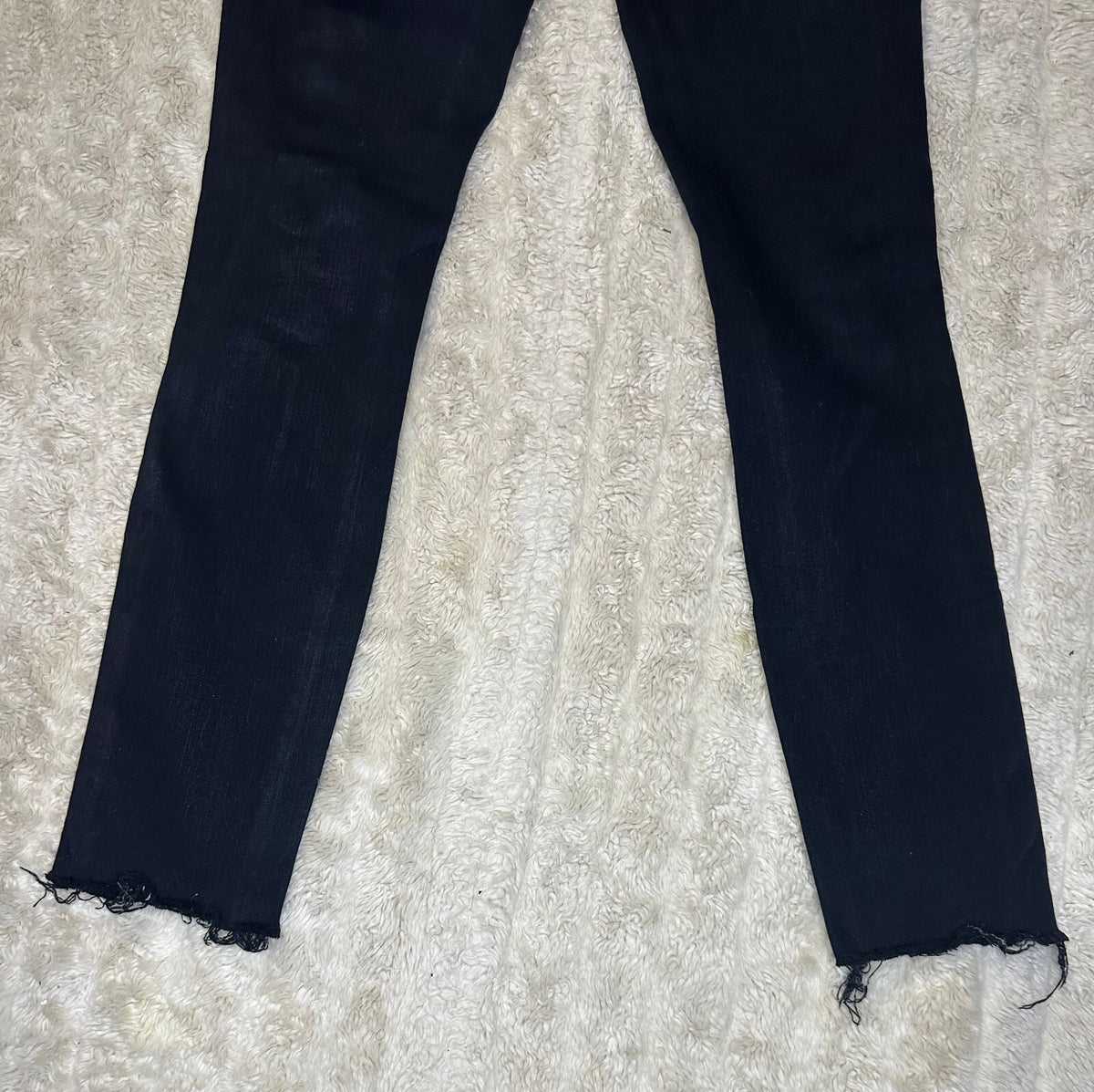Frame black Le Skinny de Jeanne distressed cropped skinny stretch jeans Size 24