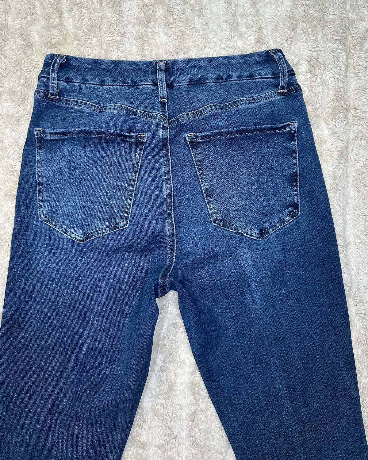 Express Skinny Ultra Hyper Stretch medium wash Size Med Short 6/8/10 utility