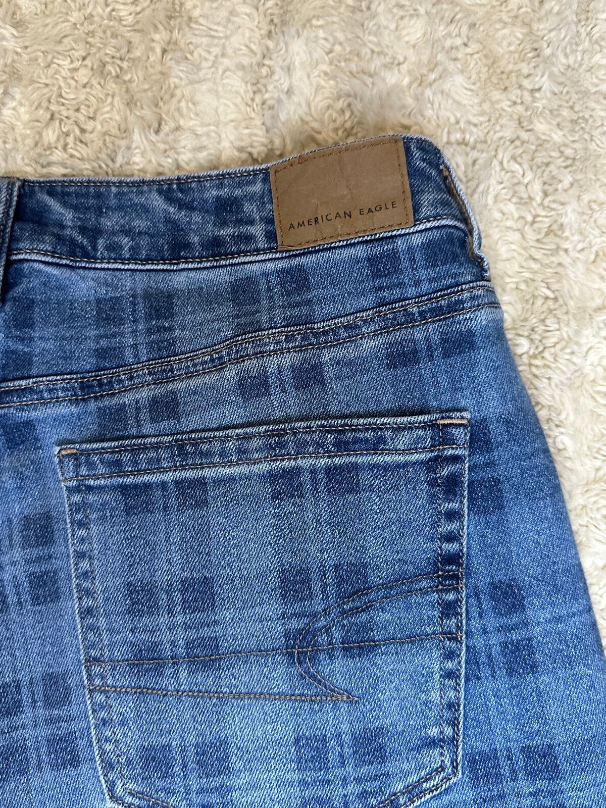 American Eagle Mom Straight medium-dark check plaid stretch denim jeans Size 6