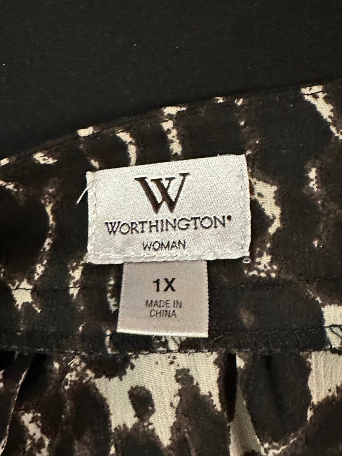 Worthington Woman animal print embellished sheer chiffon V-neck tunic blouse 1X