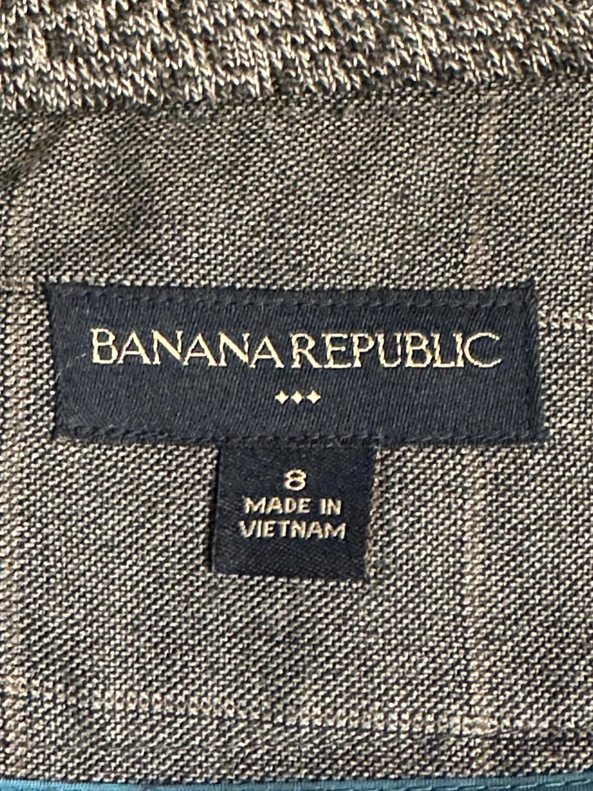 Banana Republic classic office siren gray windowpane pencil skirt Size 8