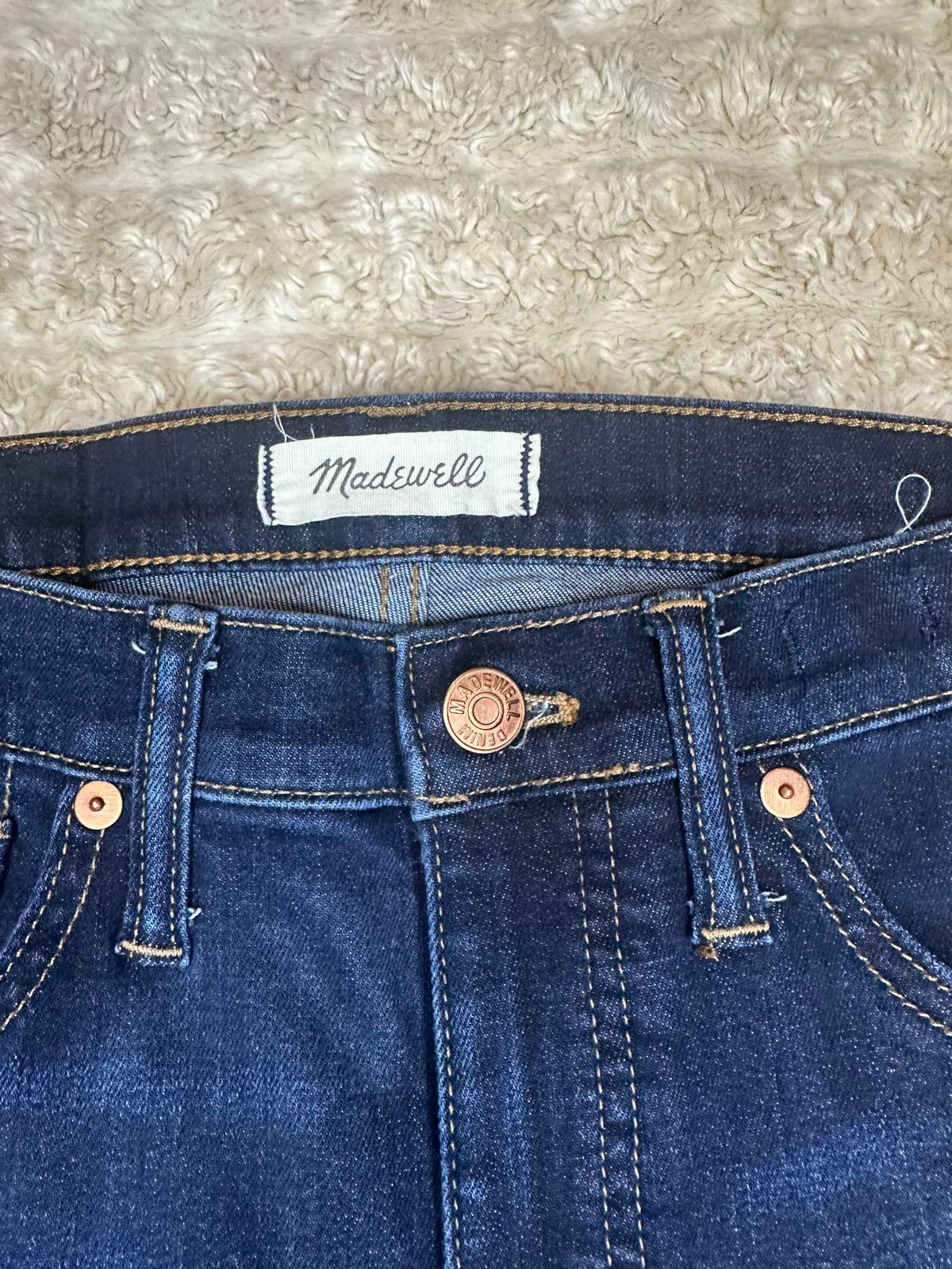 Madewell dark wash 9" Mid-Rise skinny jeans Size 25