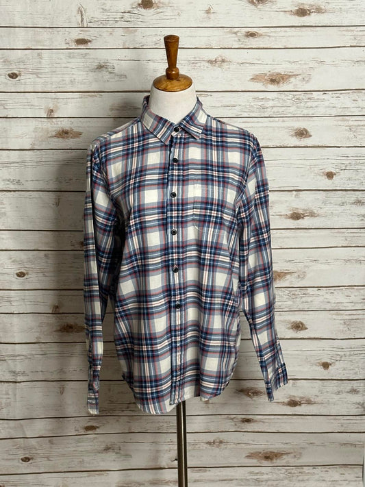 American Eagle Outfitters Seriously Soft plaid flannel button up shirt Size M