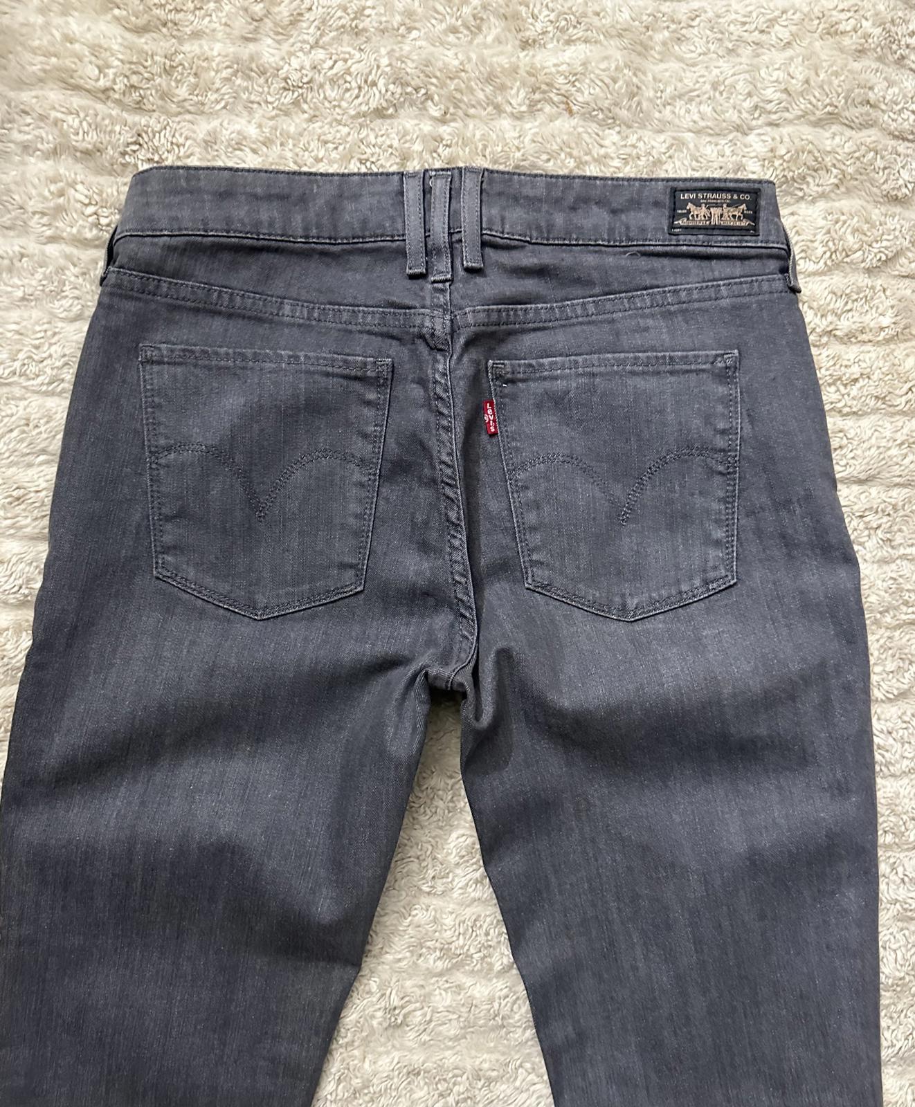 Levi's grey denim leggings Size 8M 29x32