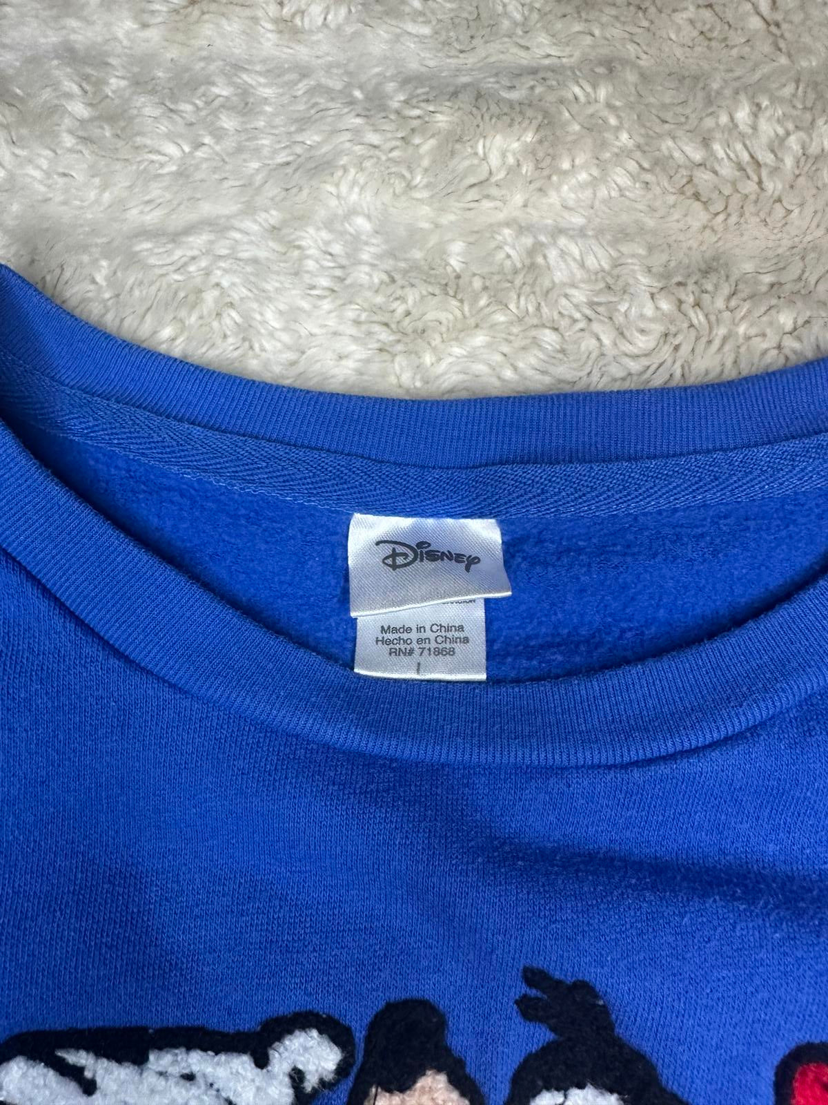Vintage Disney blue crocheted sweatshirt Size Large