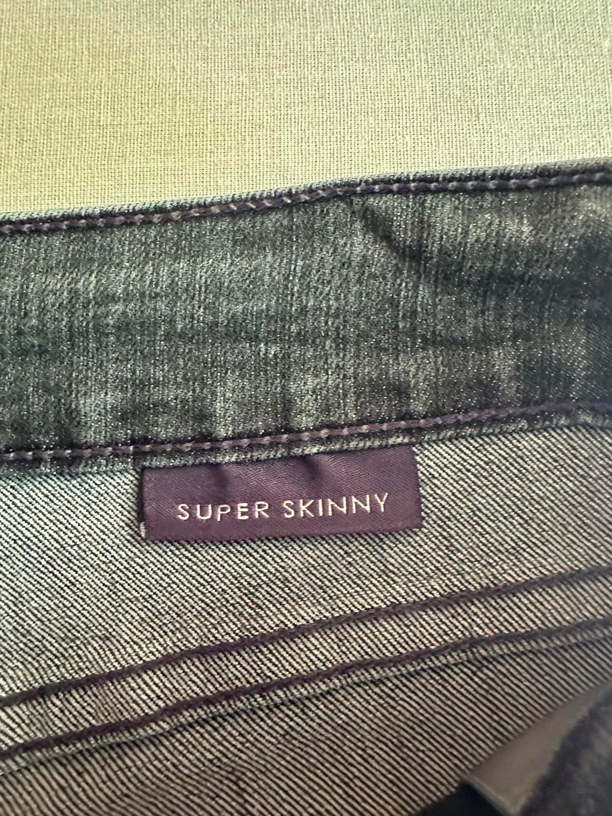 NYDJ grey Super Skinny zippered pocket jeans Size 10