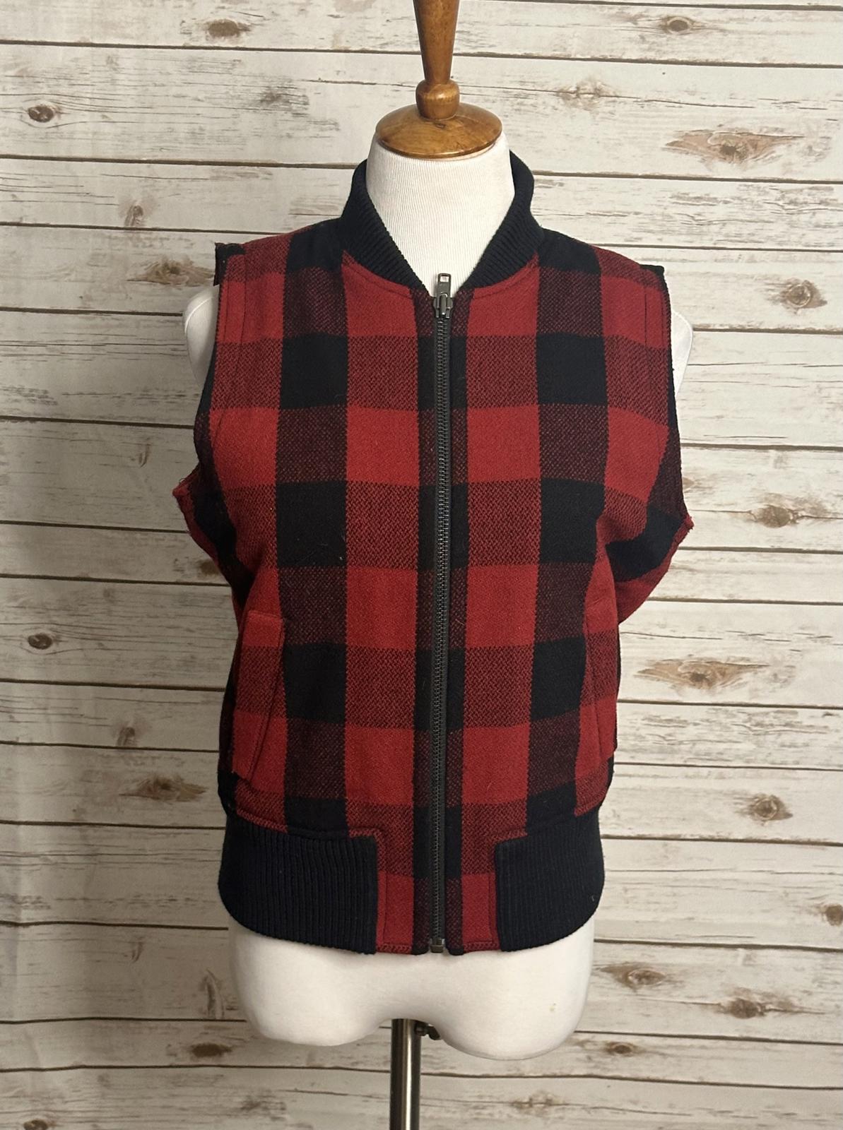 Madewell wool buffalo plaid sherpa fleece lined full zip vest Size Medium