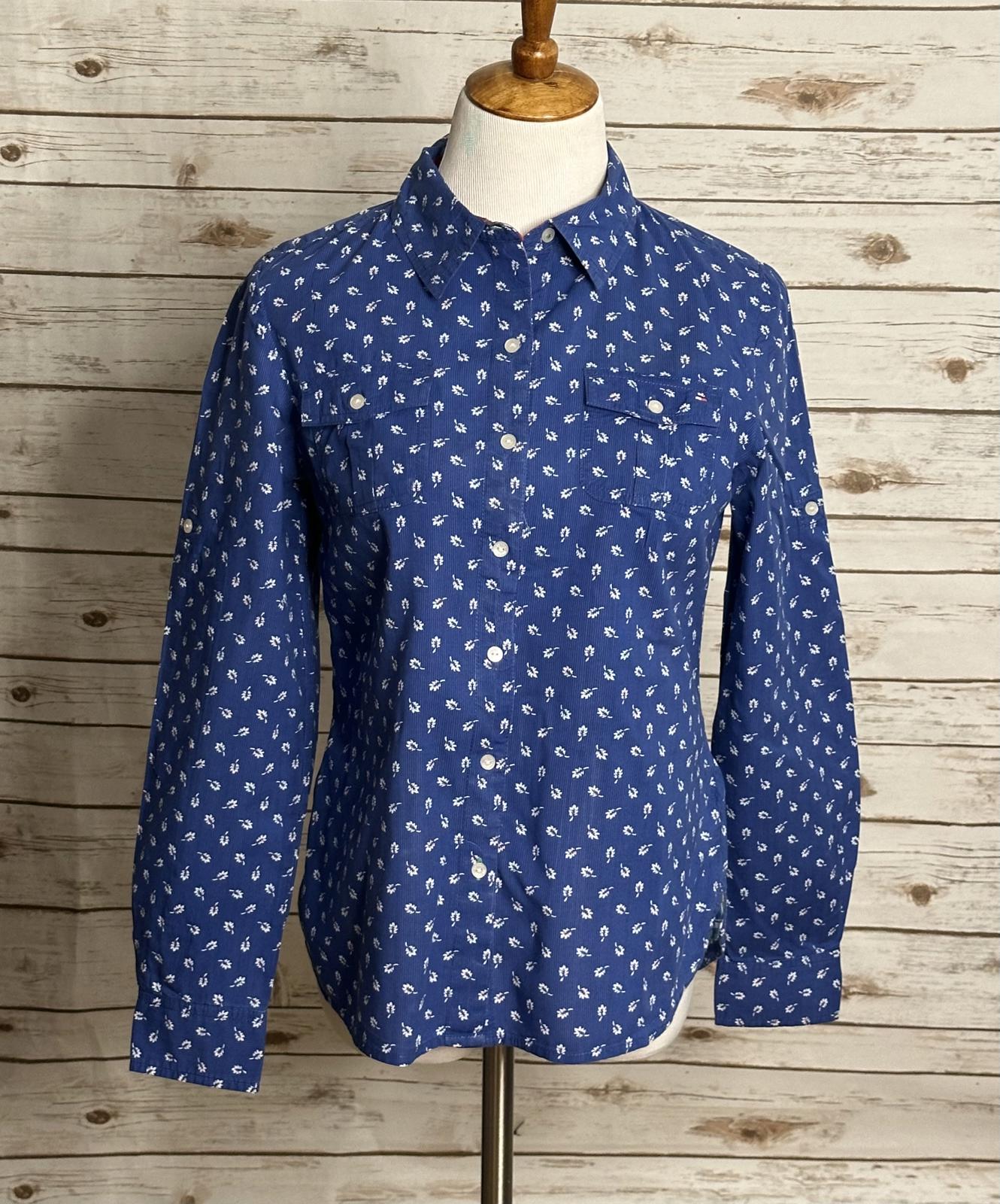 Tommy Hilfiger casual blue/white roll-tab sleeves button-front shirt Size Medium
