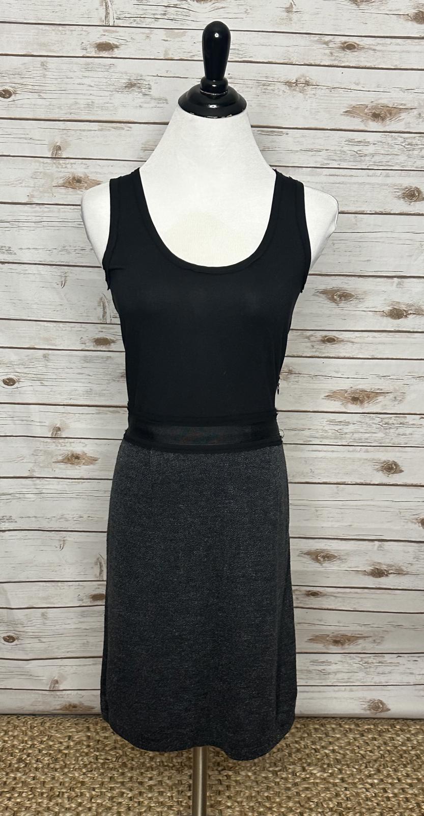 Banana Republic corpcore black sleeveless wool-blend sheath dress Size 0