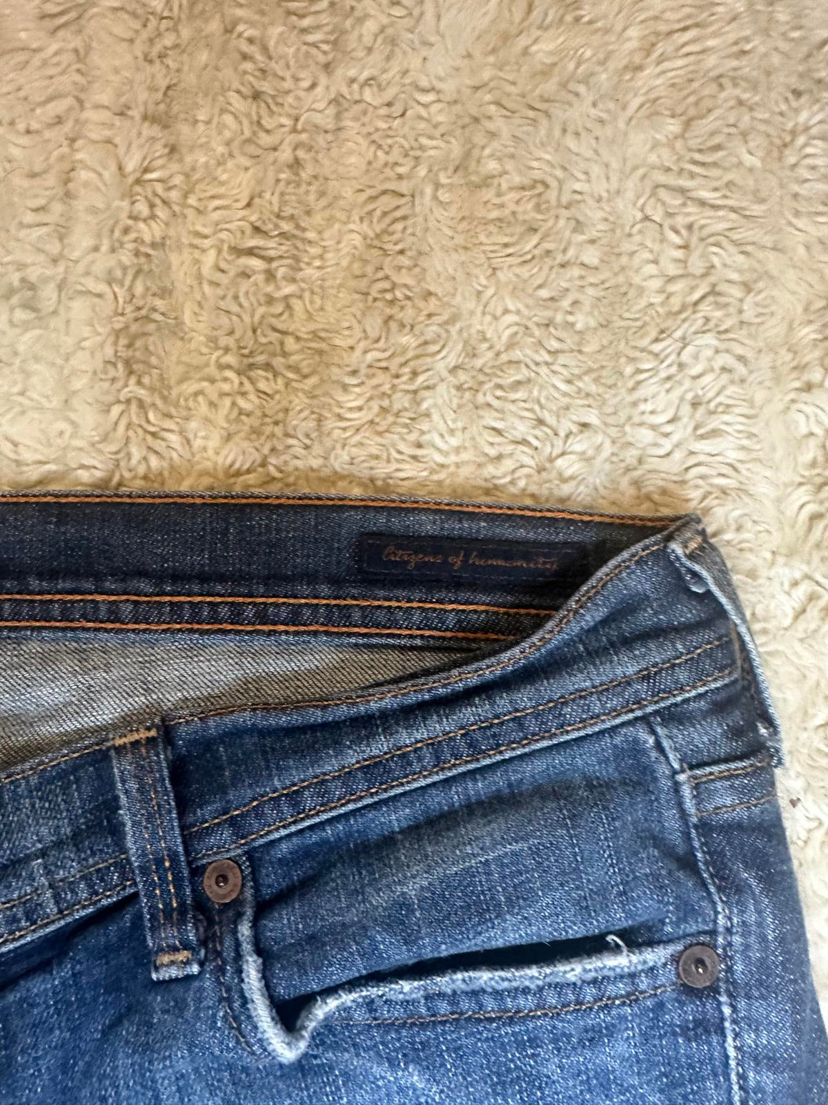 Citizens of Humanity Y2K Simone #105 medium wash low waist flare jeans Size 32