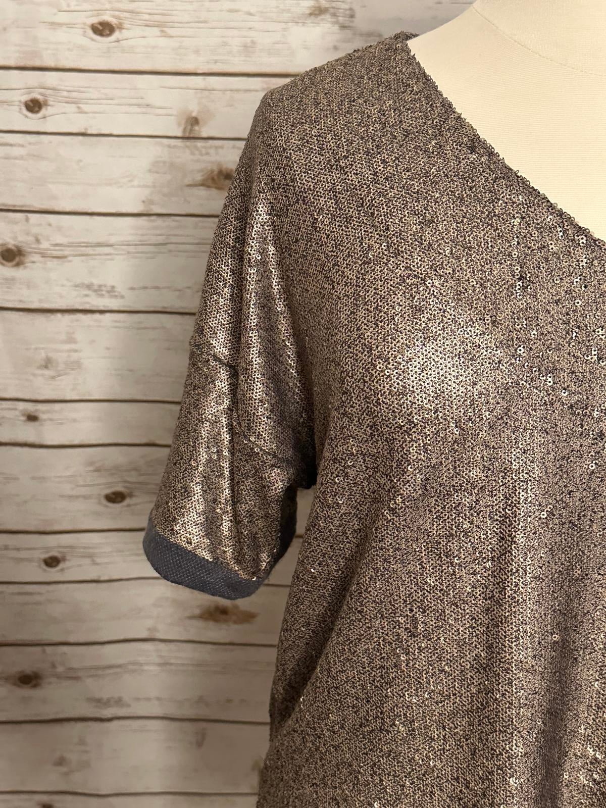 Anthropologie Deletta gold sequin boxy V-neck blouse Size Large