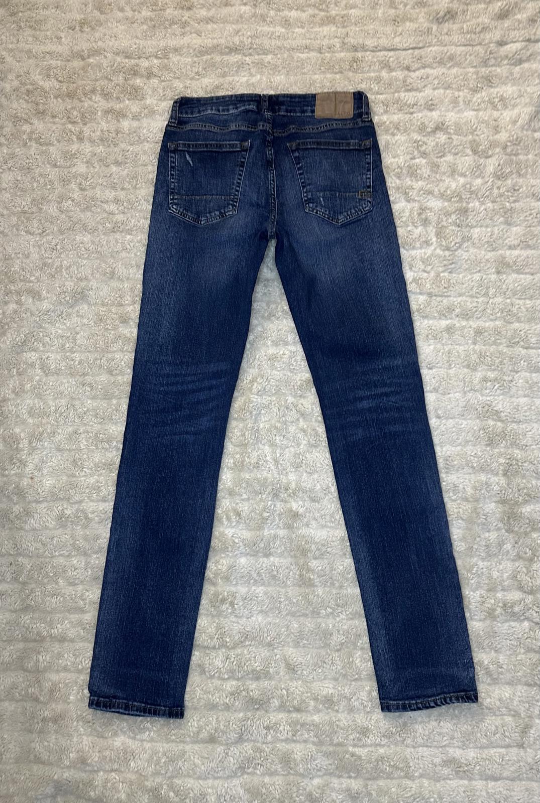 Aeropostale classic dark wash mid-rise skinny jeans Size 29/32