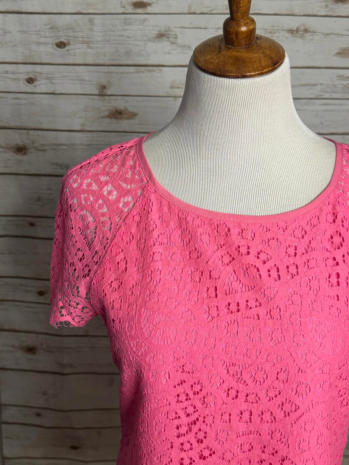 J. Crew classic bright pink coquette Rainbow Lace short sleeve blouse Size 4