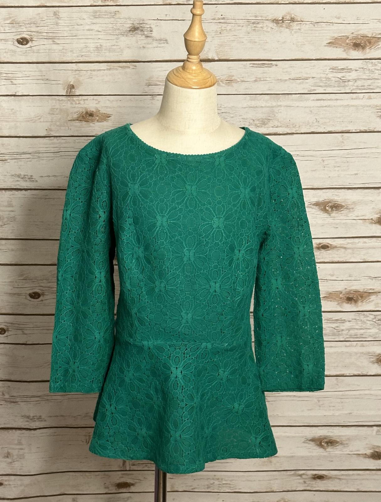 Anthropologie Moulinette Soeurs kelly green floral lace peplum blouse Size 2