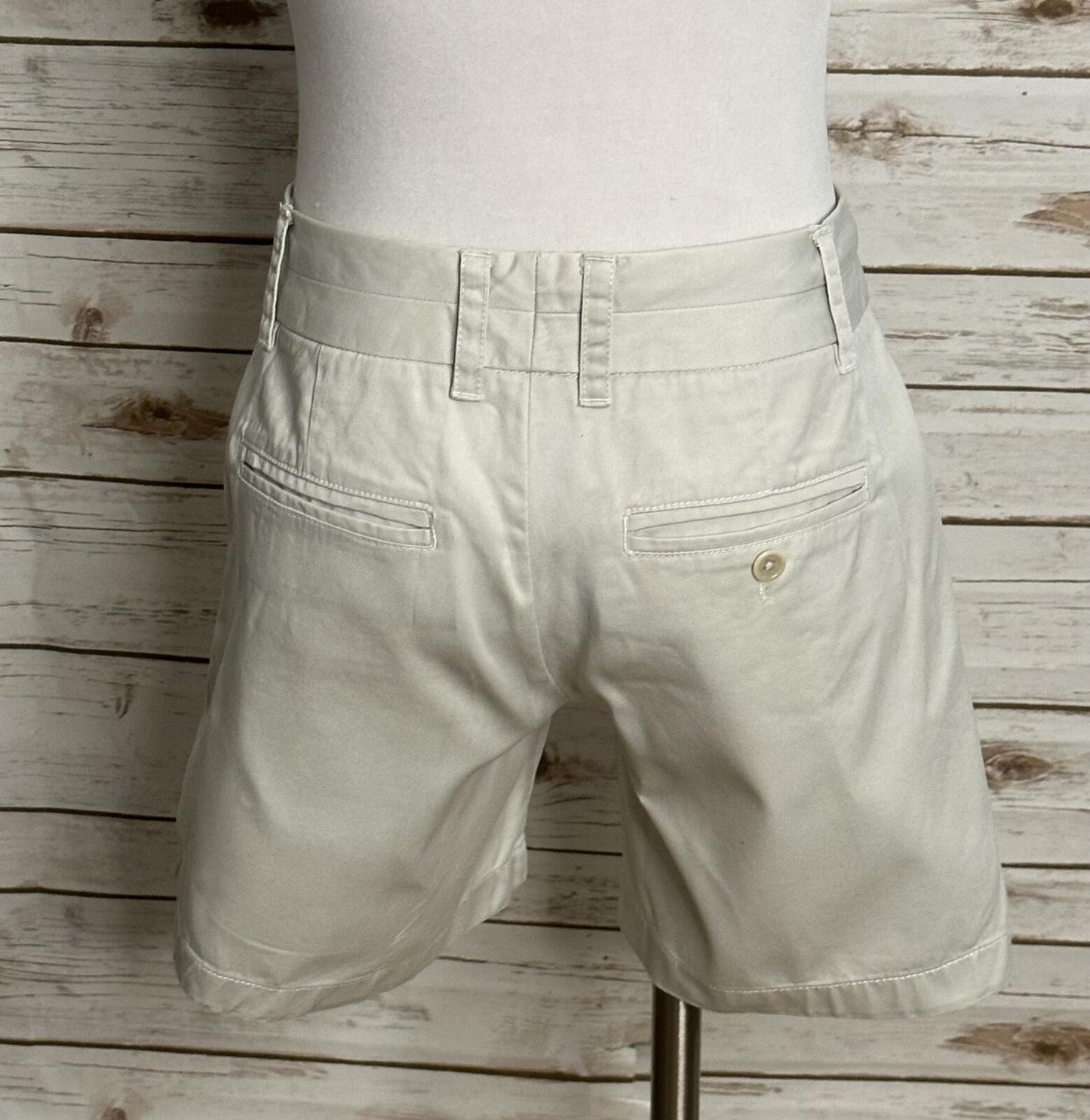 J.Crew Women's stone cotton chino shorts Size 0 relaxed fit classic preppy