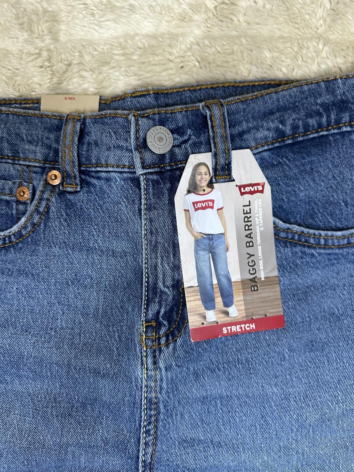 Levi's Baggy Barrel medium wash denim jeans Youth 8Reg high rise tapered leg