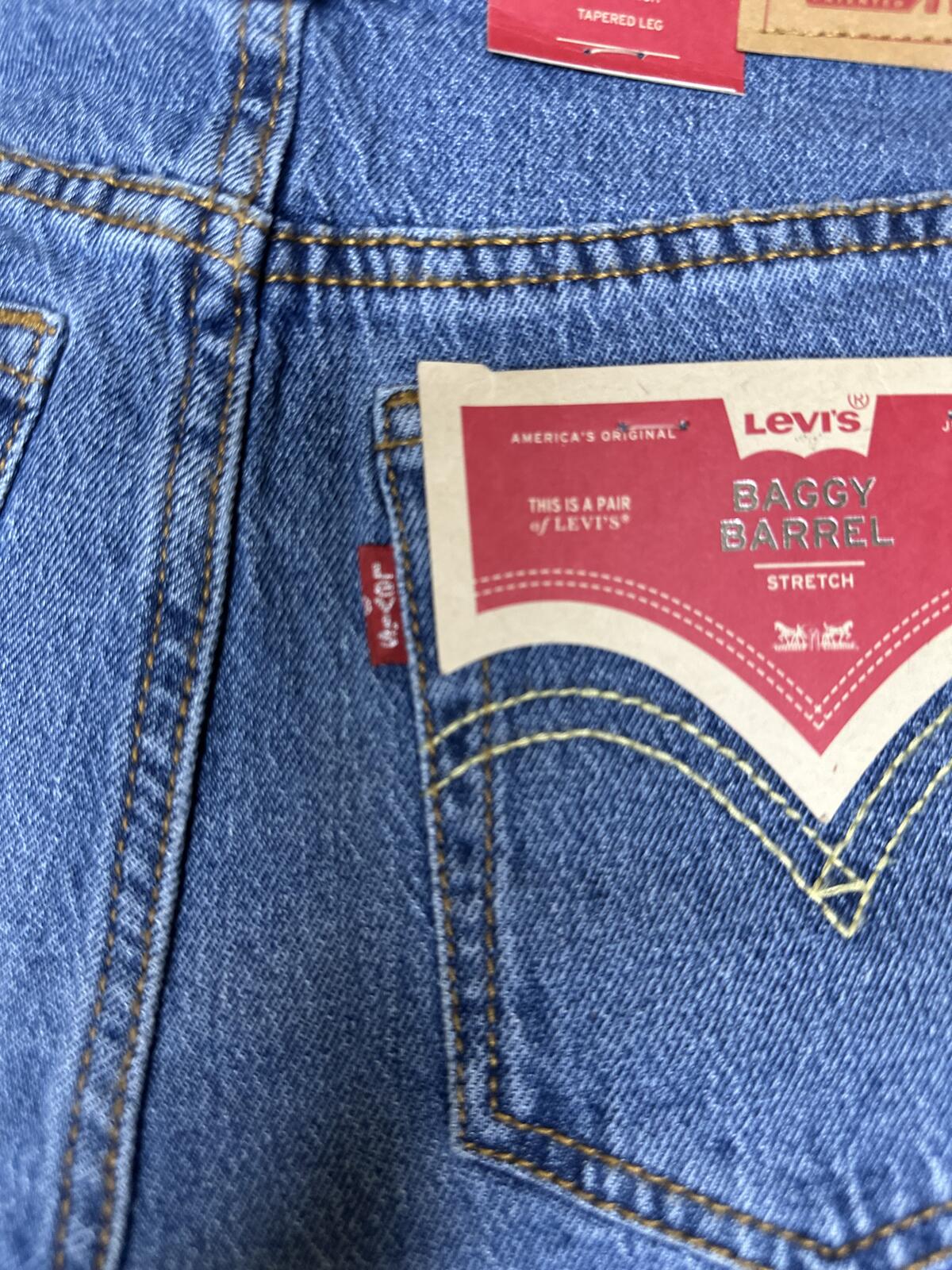 Levi's Baggy Barrel medium wash denim jeans Youth 8Reg high rise tapered leg
