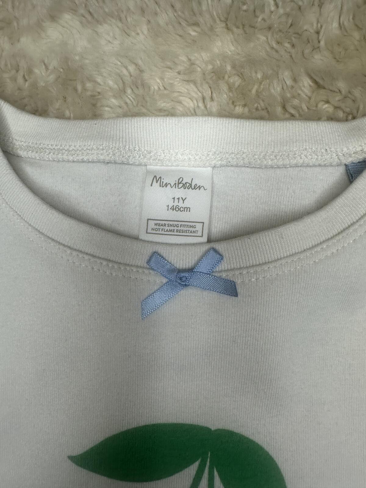 Mini Boden Girl's white cotton short sleeve cherry graphic t-shirt 11Y picnic