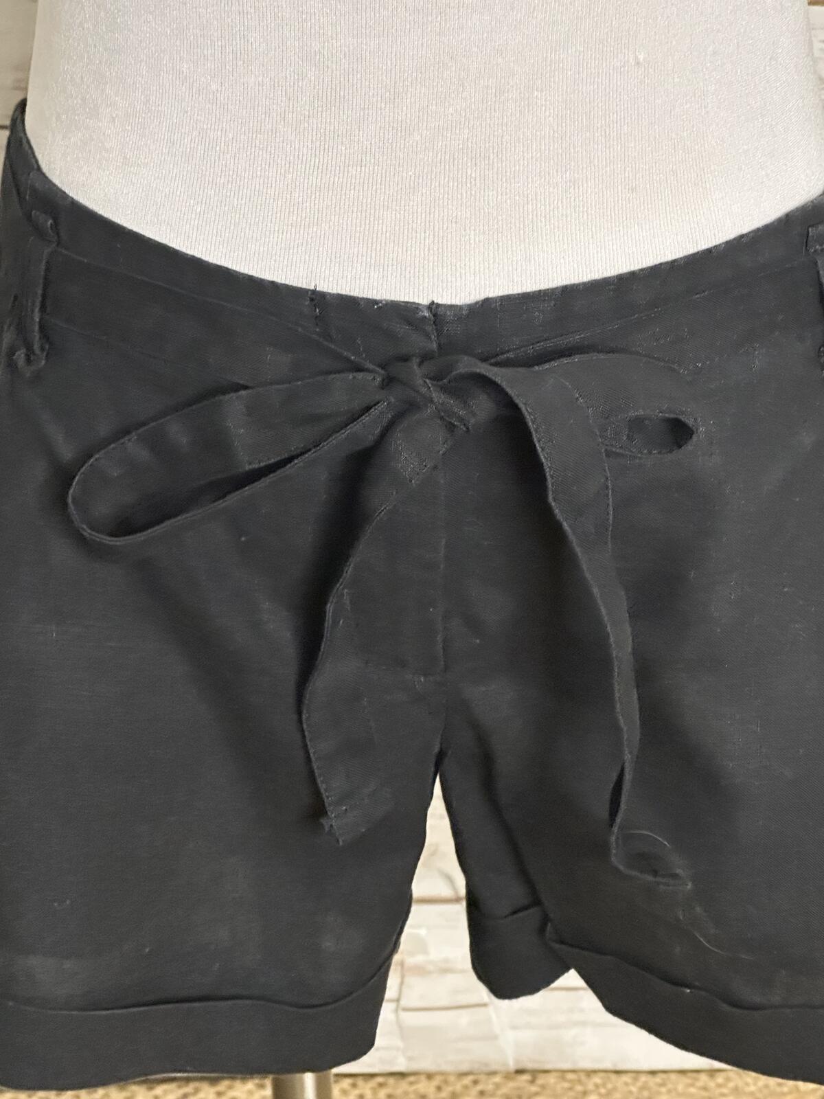 Ann Taylor LOFT black 100% linen tie-waist cuffed shorts Size 2 classic coastal