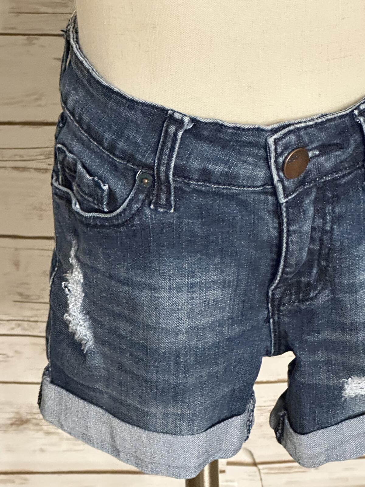 Urban Outfitters BDG Shortie dark wash distressed stretch denim jean shorts 24