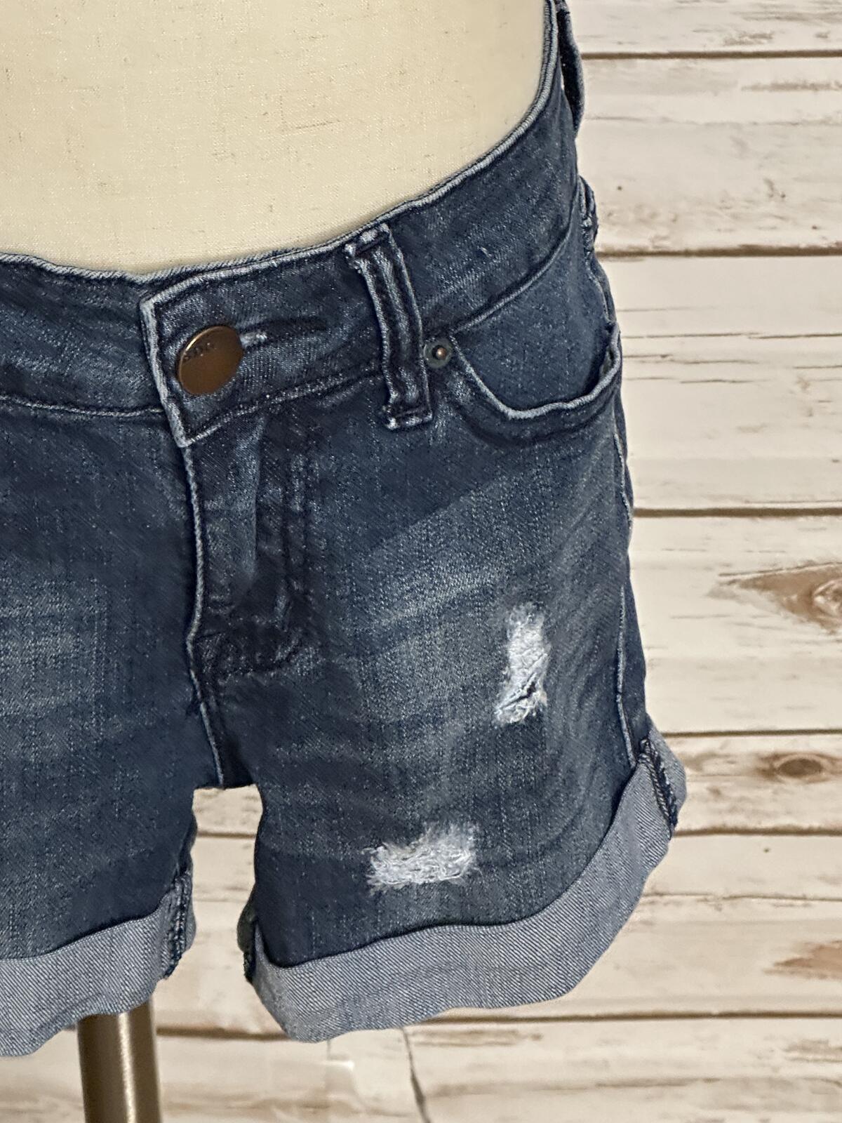 Urban Outfitters BDG Shortie dark wash distressed stretch denim jean shorts 24