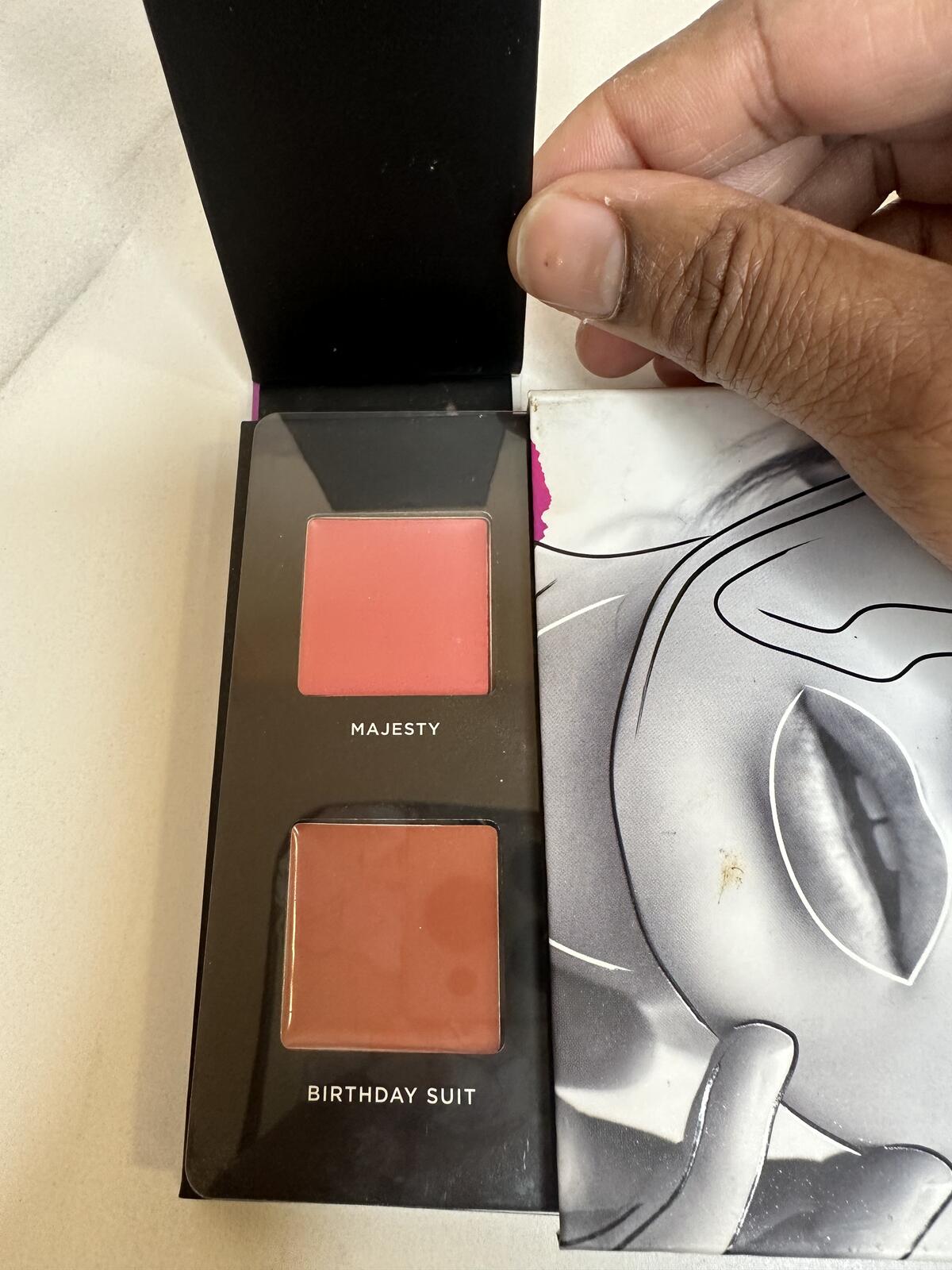 Deck of Scarlet Edition No. 03 makeup palette