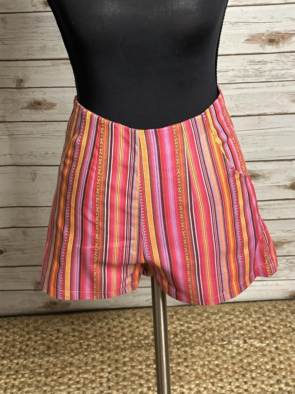 Kaisely multicolored striped woven cotton high-waisted shorts Small boho global