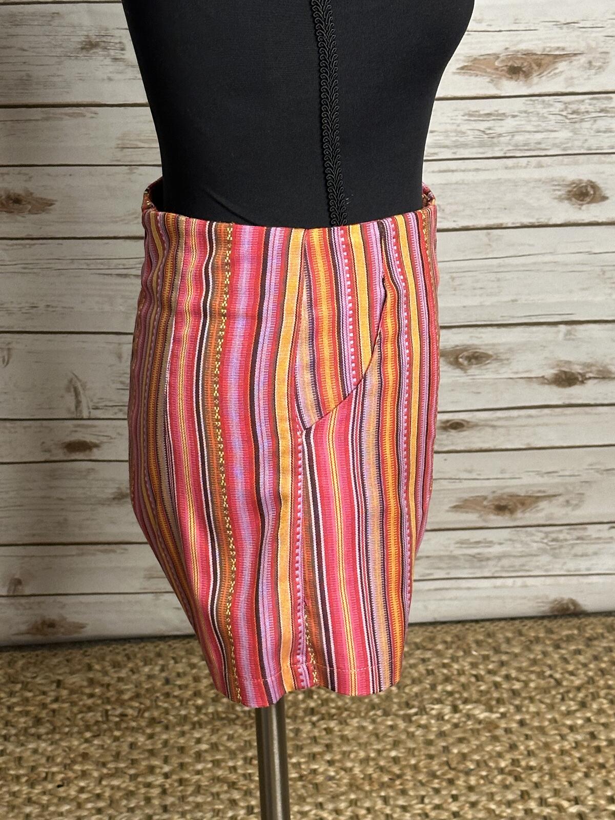 Kaisely multicolored striped woven cotton high-waisted shorts Small boho global