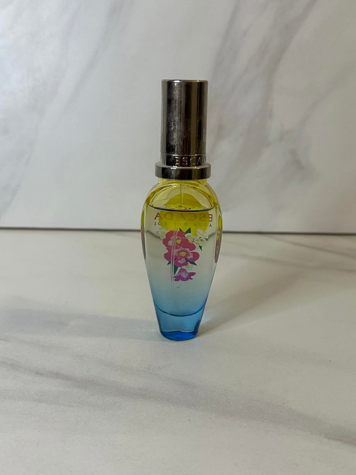 Hard to Find/Limited Edition Escada Agua de Sol summer Eau De Toilette 1 fl oz