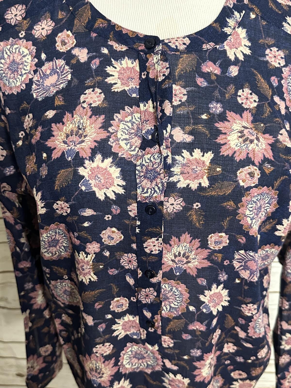 Lucky Brand boho navy/pink semi-sheer long sleeve floral peasant top Size Large