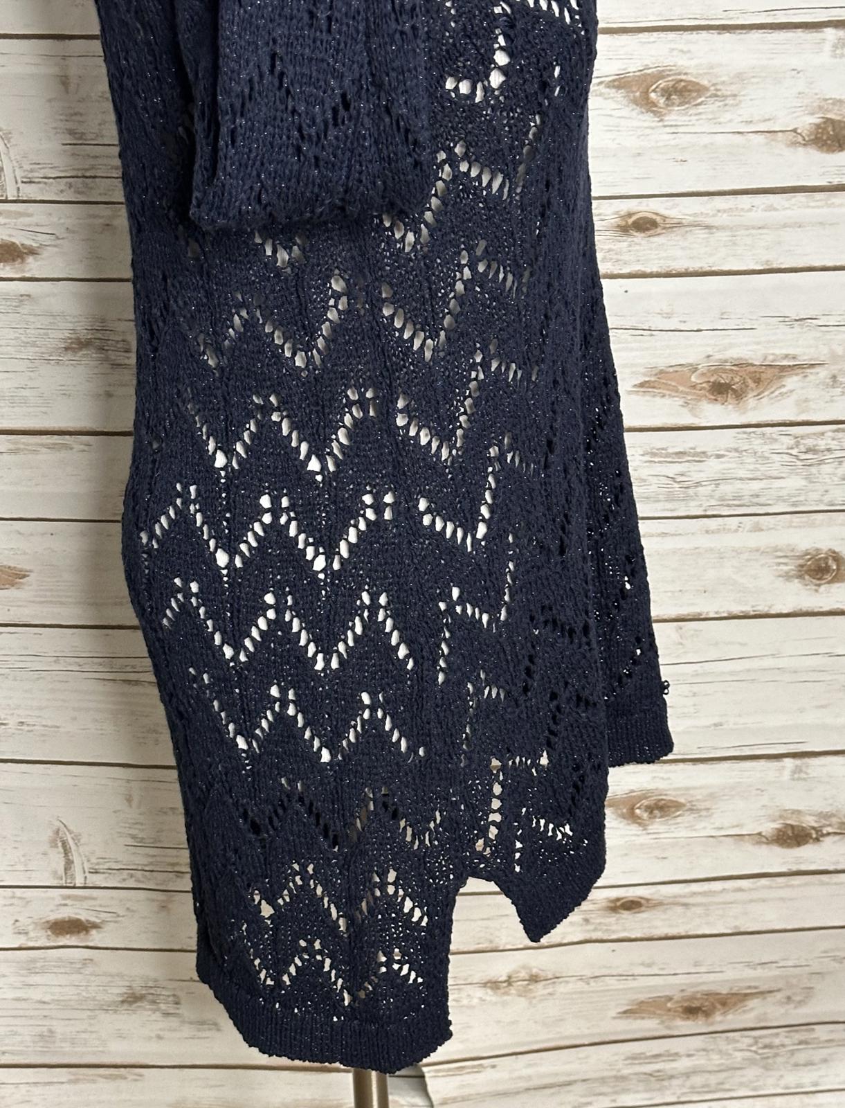 White House Black Market navy beaded keyhole neck pointelle knit tunic Large
