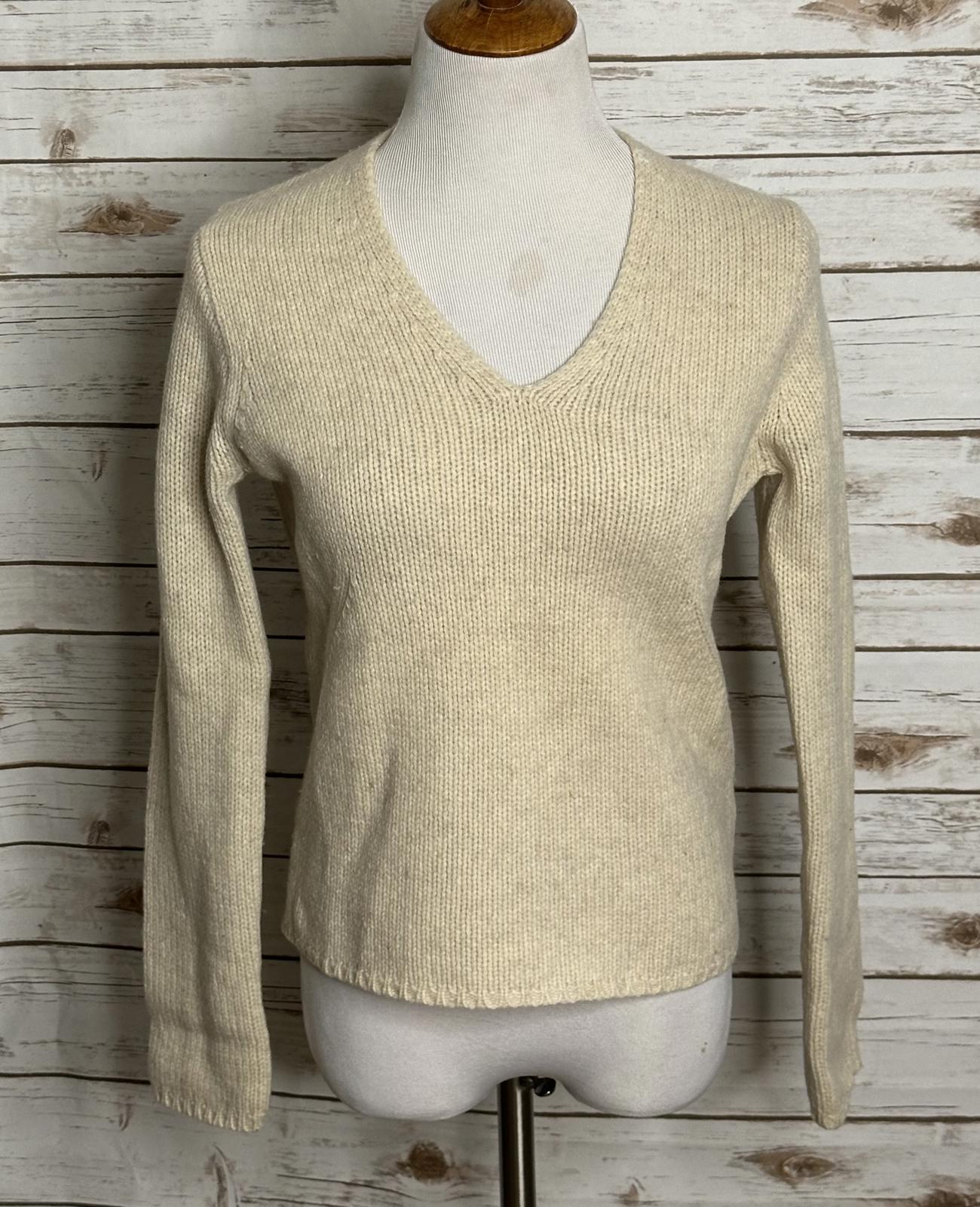 J.Crew classic cream lambswool long sleeve w/ elbow patch V-neck sweater Medium