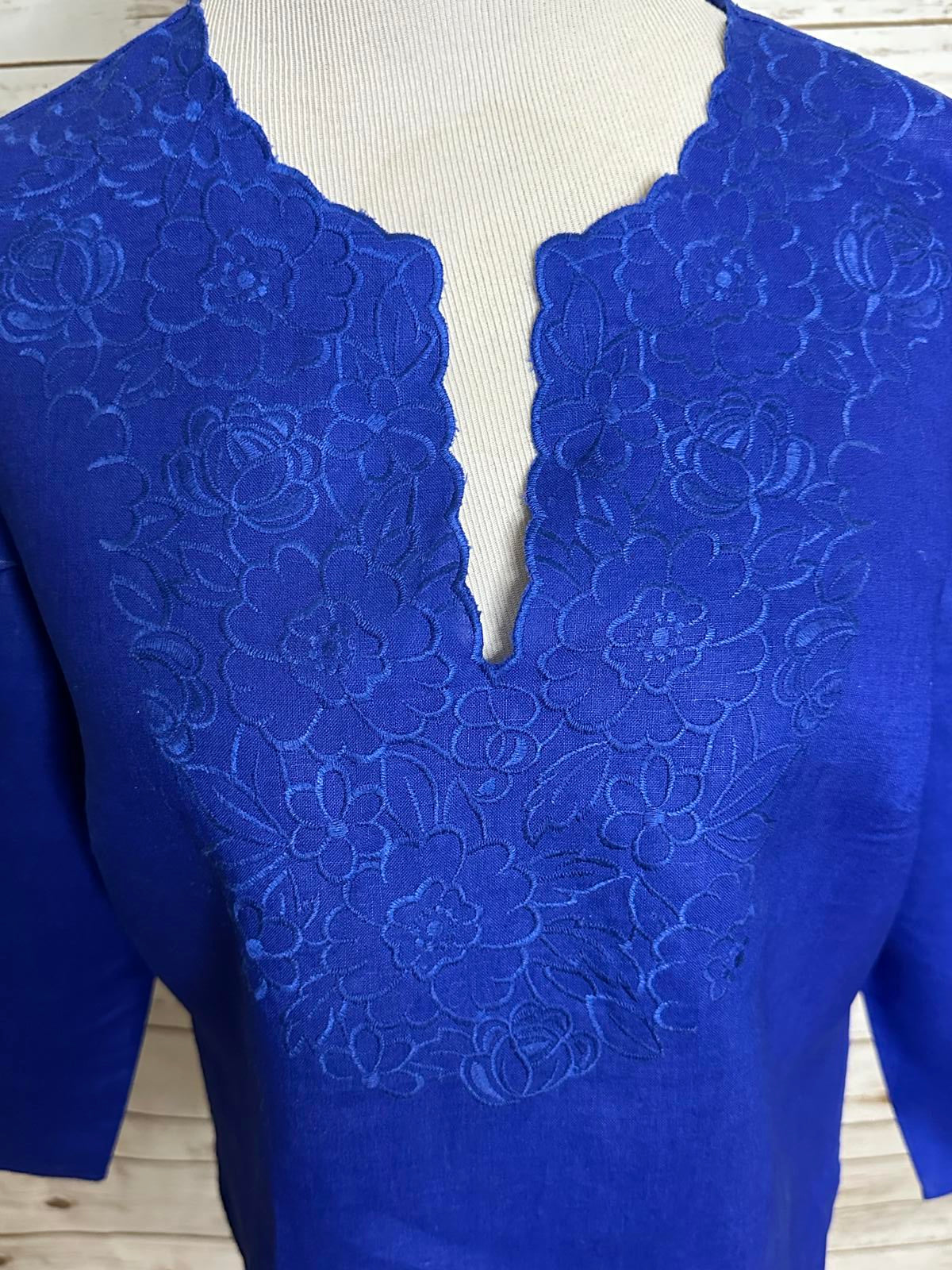 Susan Bristol coastal cobalt blue floral embroidered linen V-neck tunic Large
