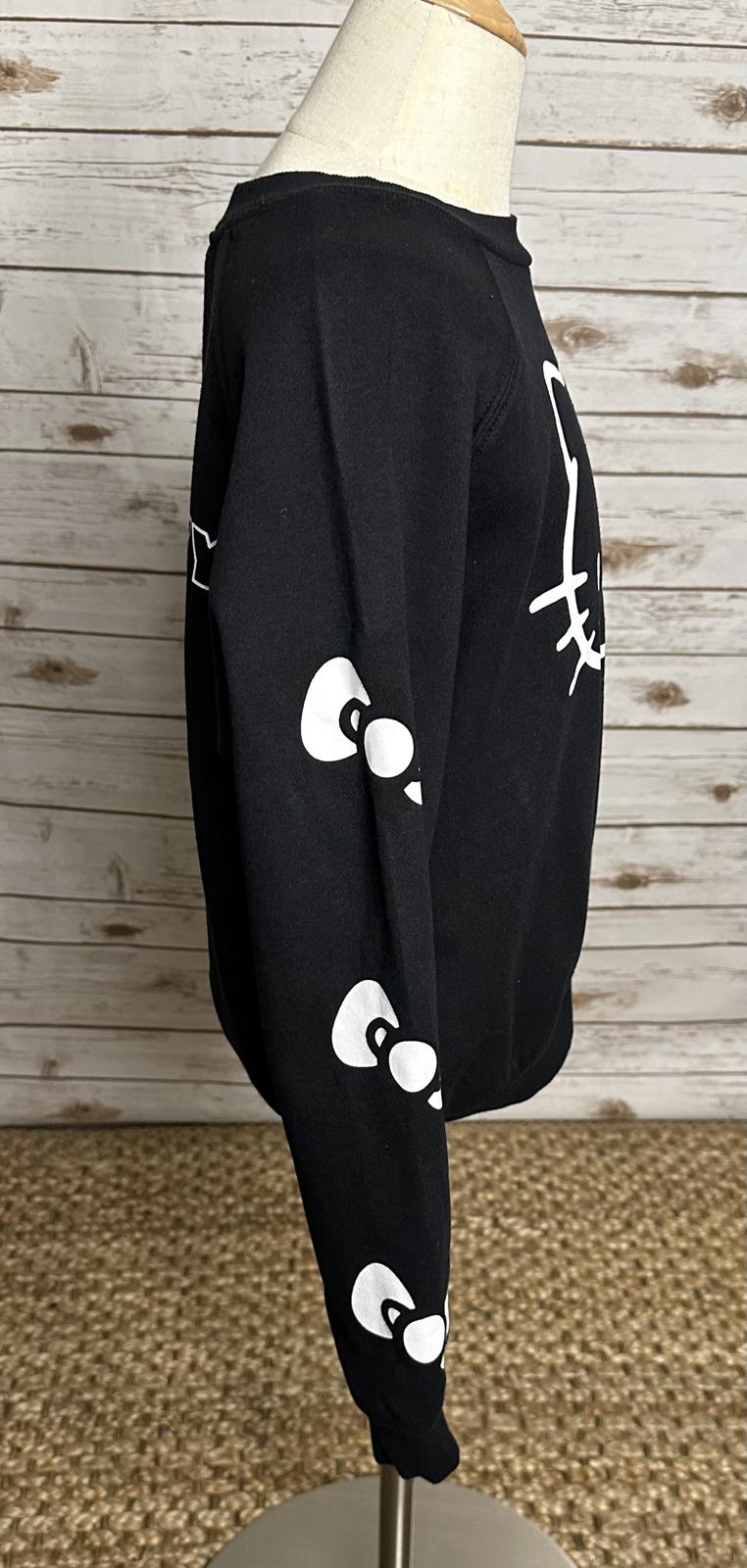 Sanrio Hello Kitty kawail black graphic cotton-blend fleece sweatshirt Size S