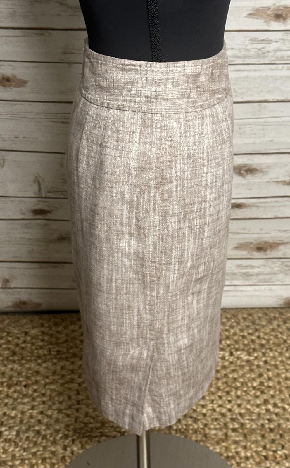Ann Taylor classic beige textured linen/cotton knee length pencil skirt Size 2