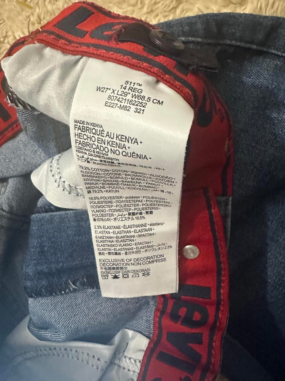 Levi's 511 jeans (27x29) denim medium wash slim fit classic vintage-inspired