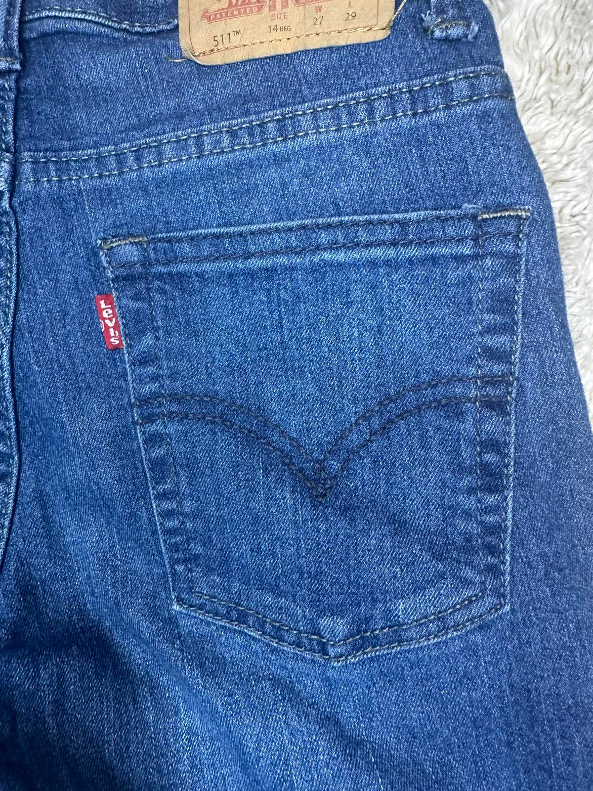 Levi's 511 jeans (27x29) denim medium wash slim fit classic vintage-inspired