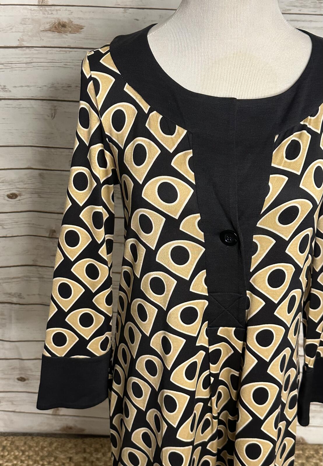 Diane von Furstenburg silk shift dress Size 10 black/gold geometric mod retro