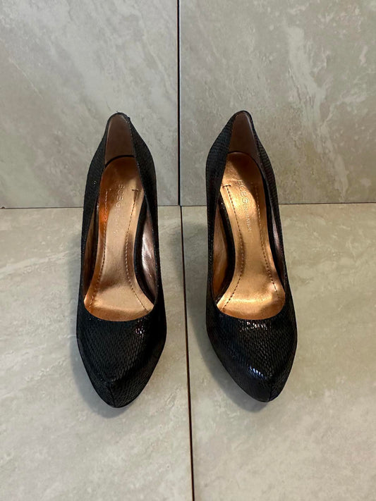 BCBGeneration classic black snake-embossed platform stiletto pumps Size 5.5