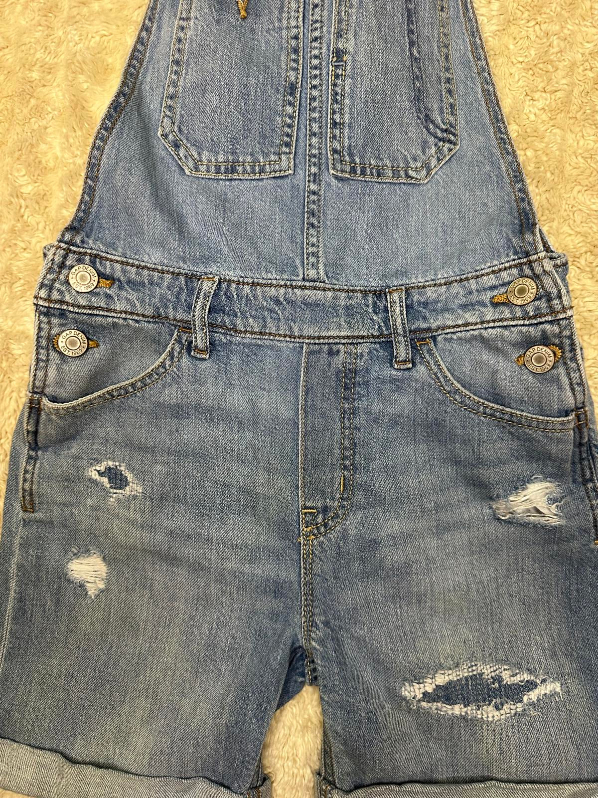GAP Kids distressed denim cuffed short overalls/shortalls Size Large (10-11)