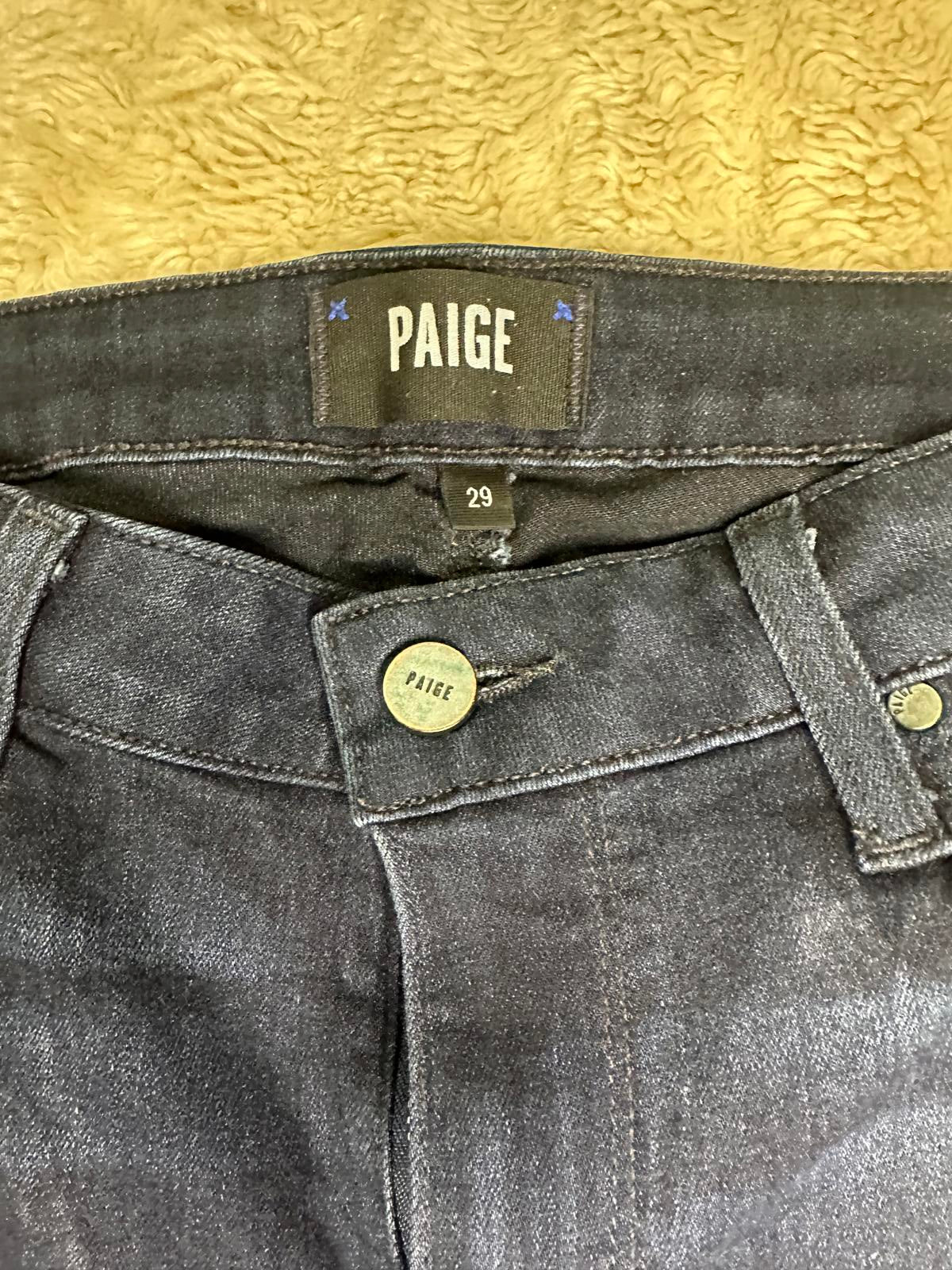 Paige Manhattan dark wash mid rise slim bootcut preminum denim jeans Size 29