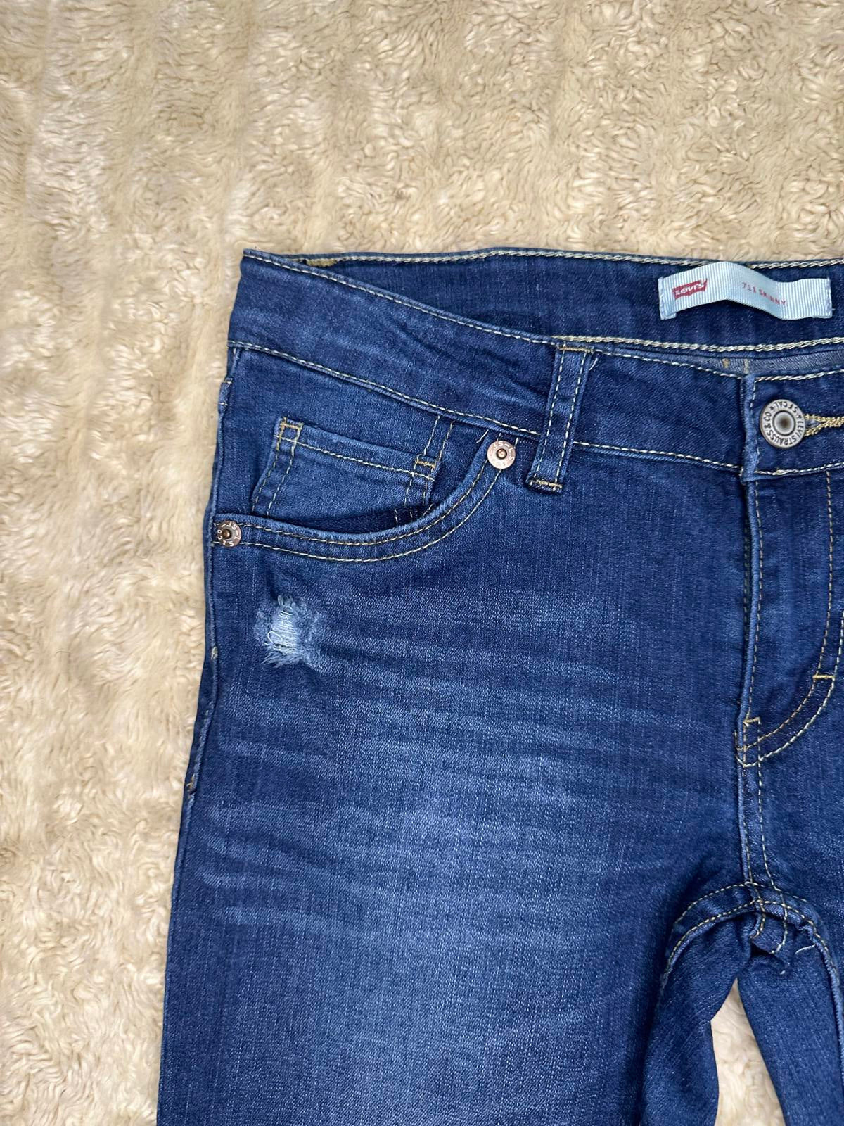 Levi's 711 Skinny distressed floral embroidered medium wash denim jeans Youth 14 Reg