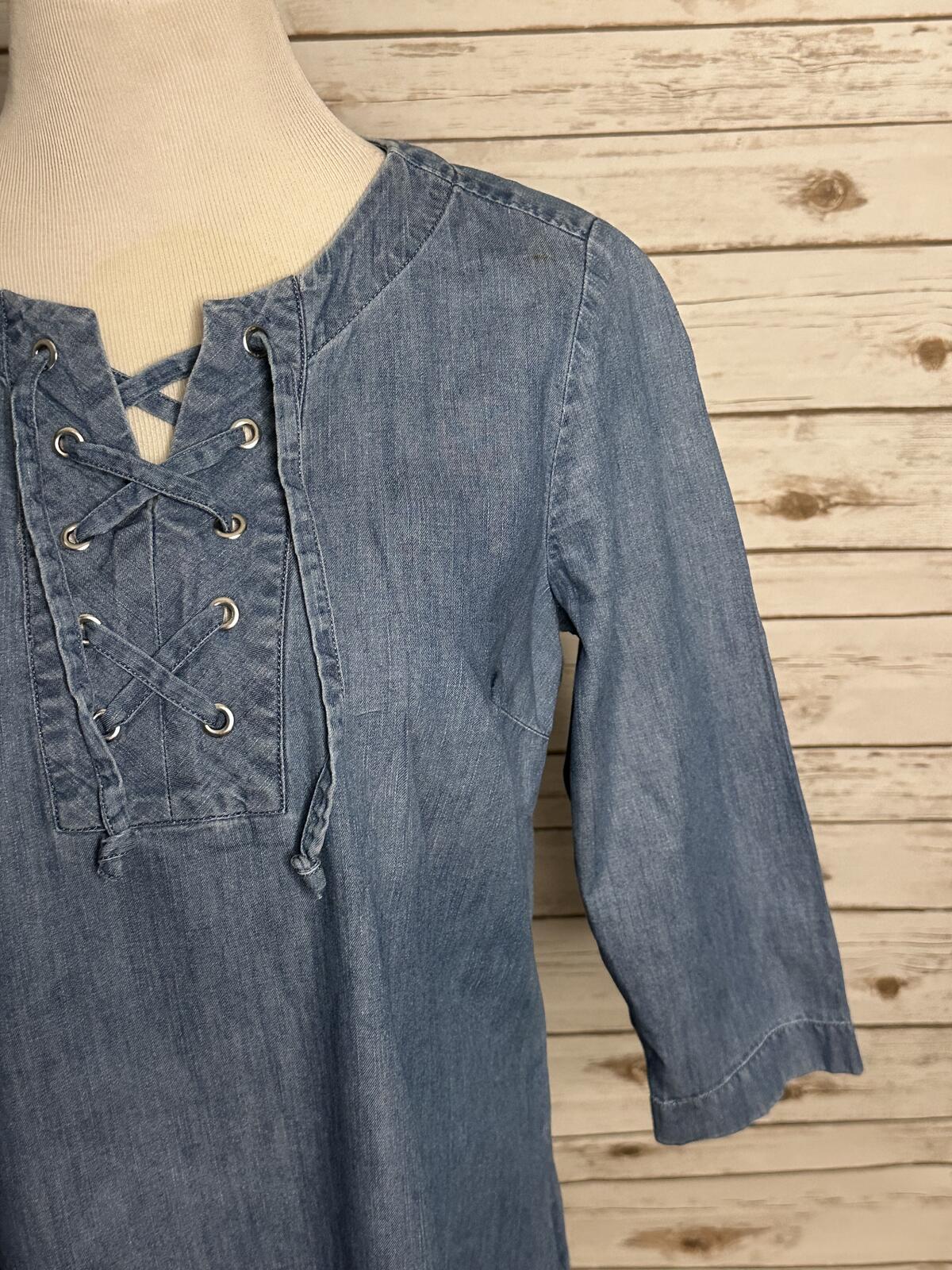 Talbots chambray blue cotton grommet lace-up shift dress Size 10 boho Western
