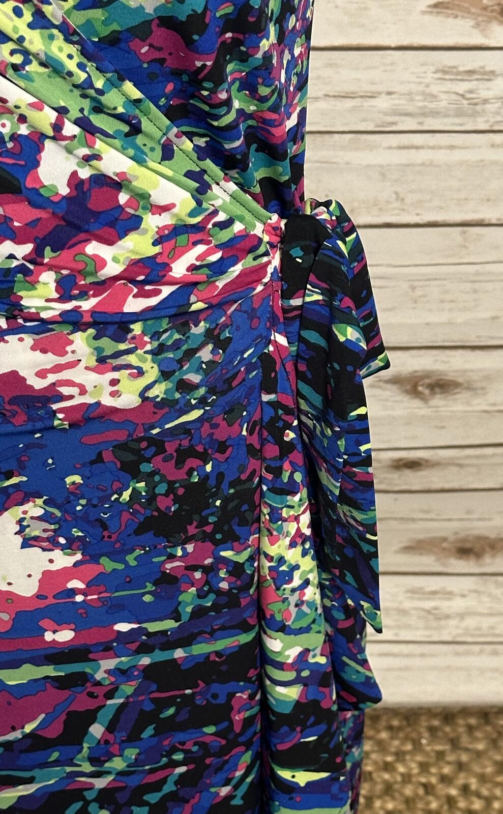 BCBGMaxAzria multicolored V-neck long sleeve wrap dress Medium dopemine artsy