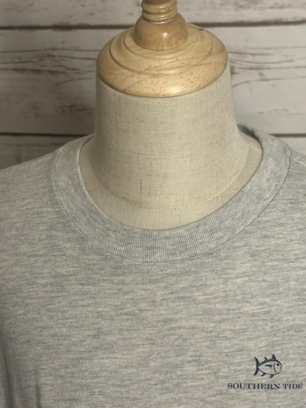 Southern Tide heather grey crewneck long sleeve graphic t-shirt Youth L (12-14)