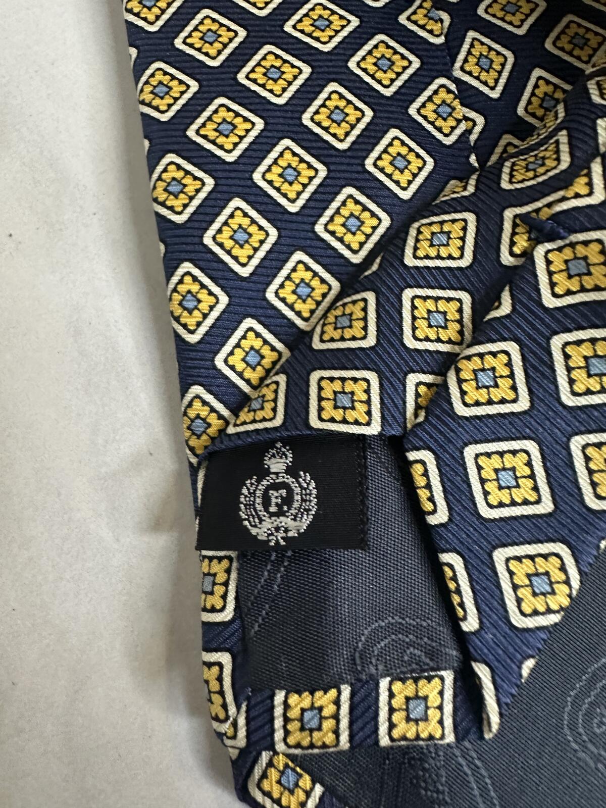 Faconnable 100% silk tie navy/gold micro geometric medallion classic preppy