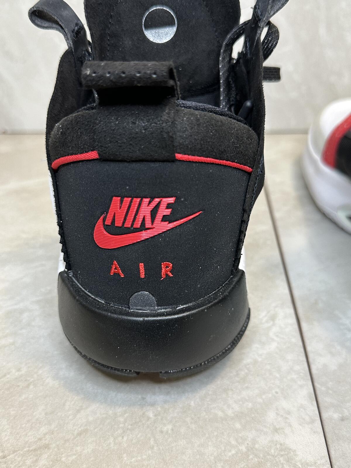 Nike Air Jordan Chicago black/white/red basketball sneakers Youth Size 6.5