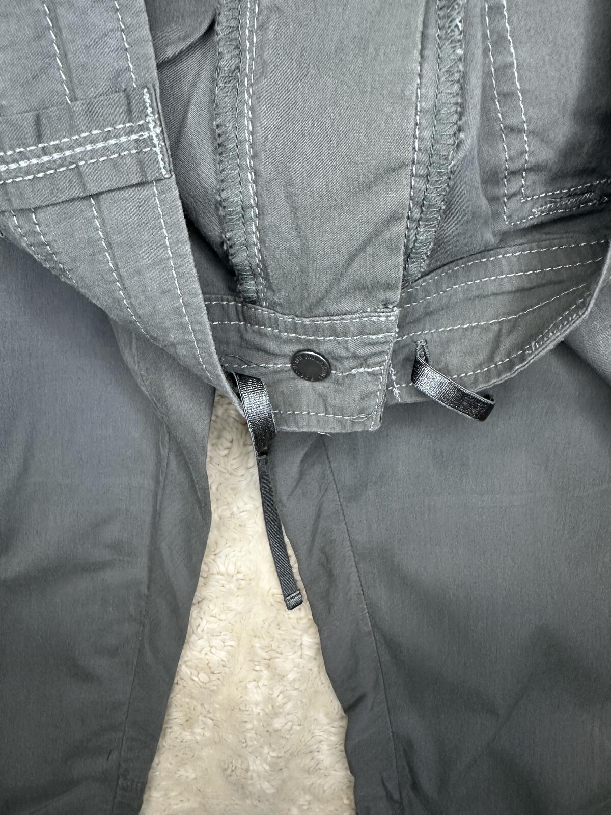 Kuhl Born In The Mountains grey hiking capri pants Size 12 Short gorpcore