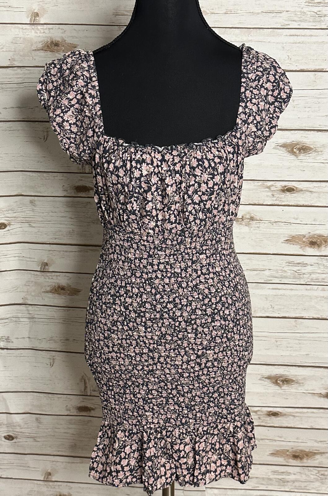 Wild Fable floral smocked milkmaid mini dress Small ditsy floral bodycon